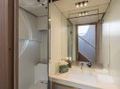 Azimut-60-yacht-test-guest-cabin-ensuite