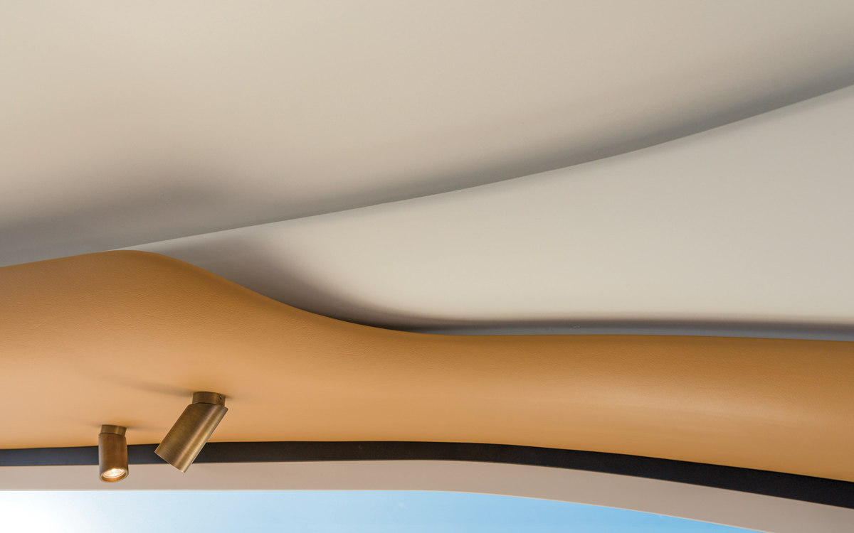 Azimut-60-yacht-test-interior-detail