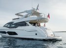 Sunseeker-76-yacht-review-anchored