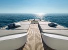 monte-carlo-yachts-66-test-foredeck