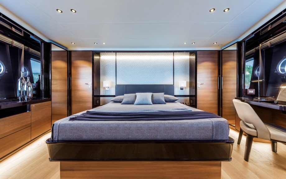 absolute-Navetta-73-yacht-test-review-master-suite