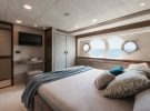 monte-carlo-yachts-mcy-96-boat-test-review-vip-cabin