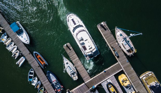raymarine-docksense-virtual-bumper-uncrashable-boat-aerial-view-credit-richard-langdon