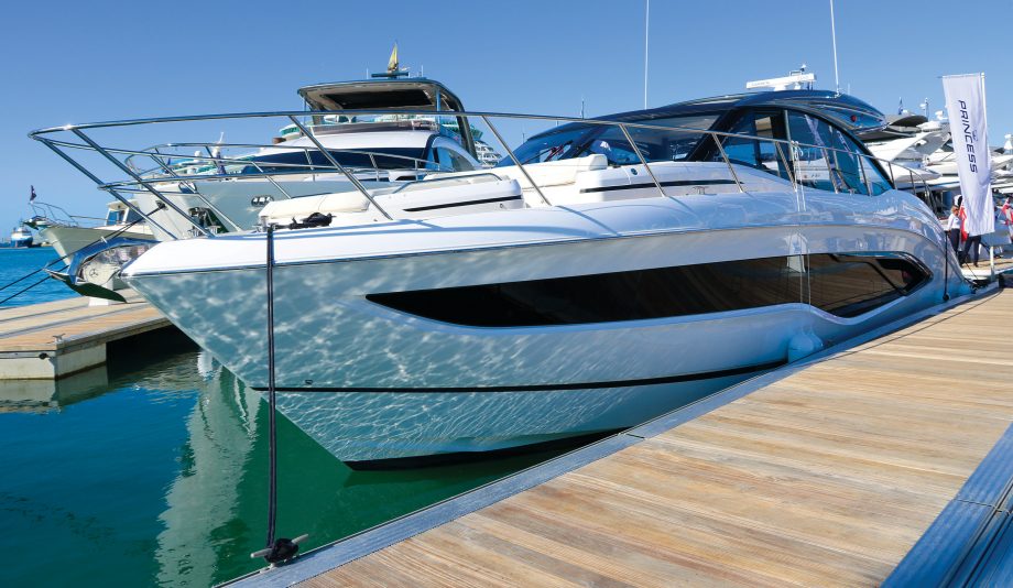 Princess-V55-sportscruiser-yacht-first-look-video-southampton-boat-show-2019