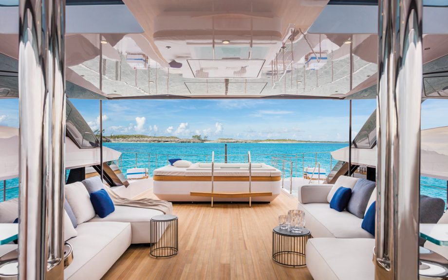 custom-line-120-yacht-test-flybridge-aft-view