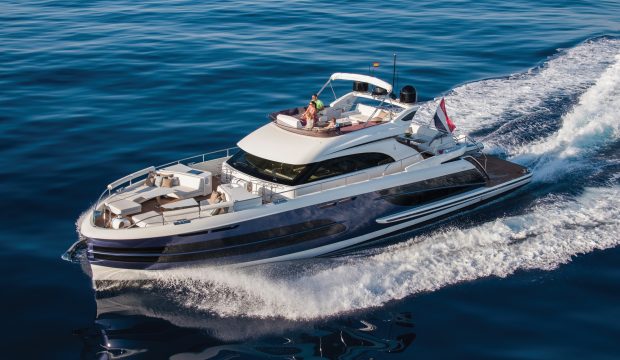 van-der-valk-Beach-Club-660-Flybridge-yacht-tour-video