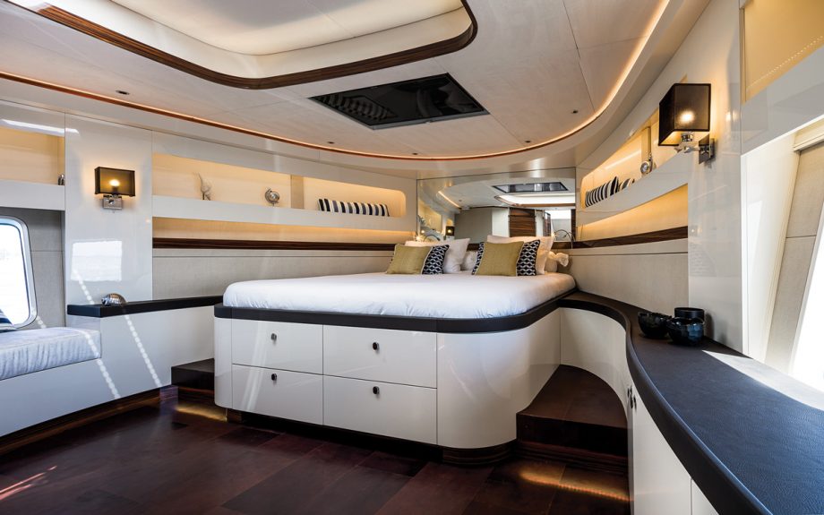 zeelander-72-yacht-test-master-cabin-credit-jeff-brown-breed-media