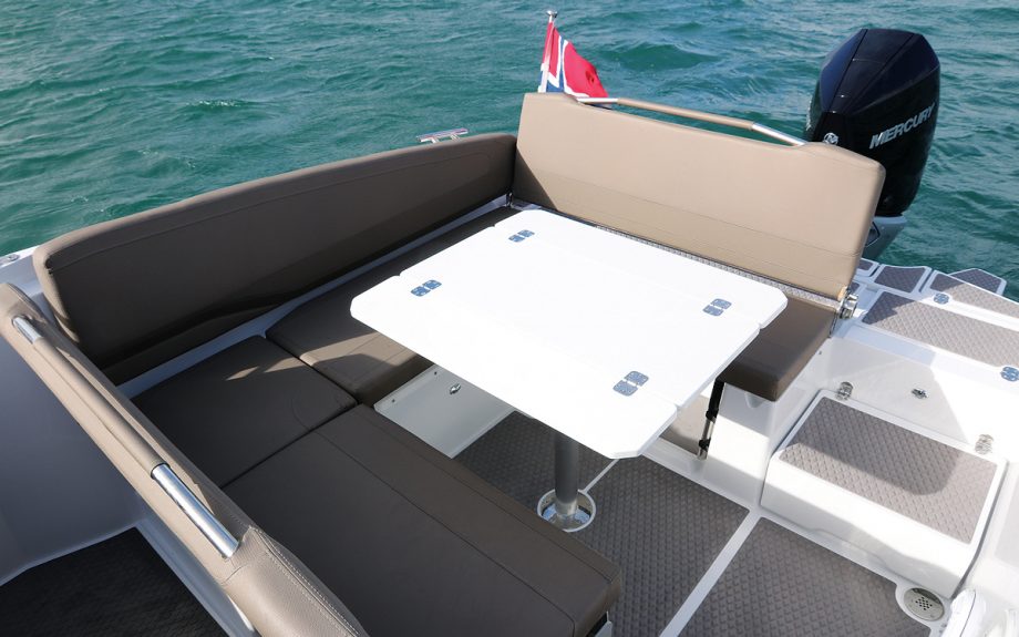 Hydrolift-X-26S-boat-test-table