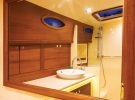 Palm-Beach-50-fly-yacht-review-ensuite