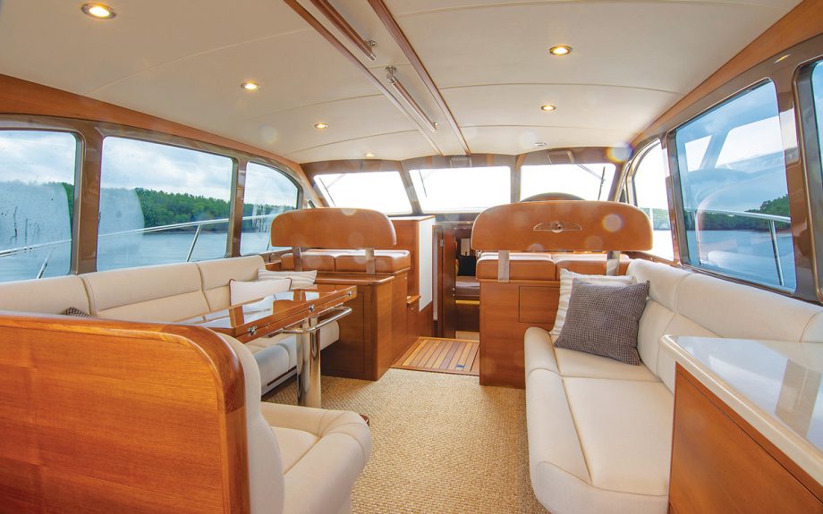 Palm-Beach-50-fly-yacht-review-interior