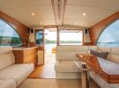 Palm-Beach-50-fly-yacht-review-saloon