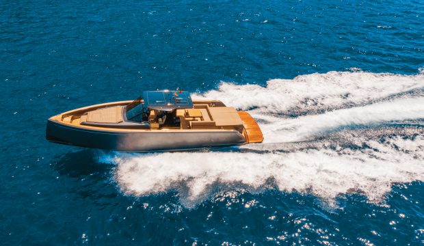 Pardo-50-yacht-review-running-shot-hero