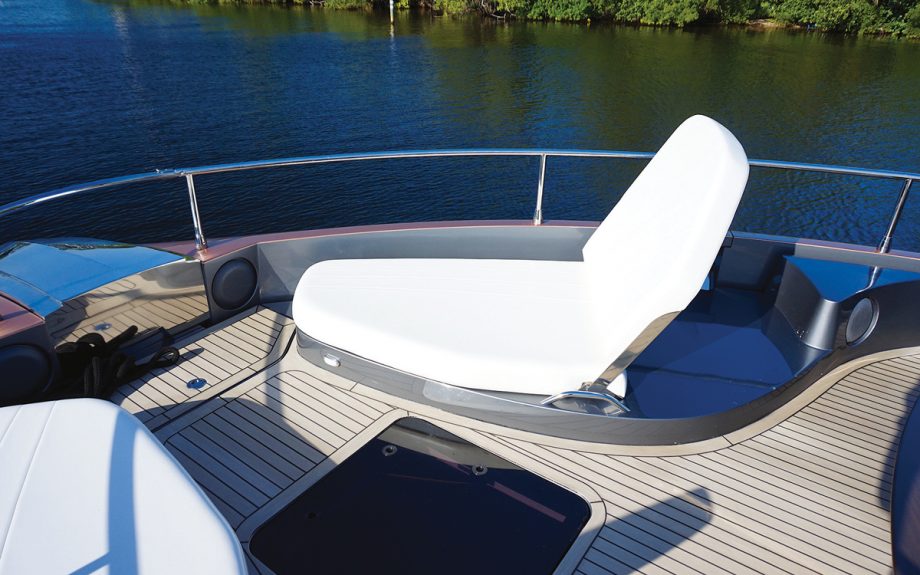 lexus-yacht-review-LY650-Foredeck-lounger