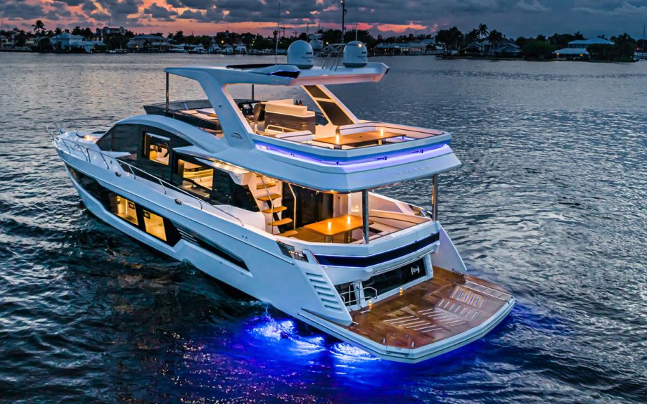 Galeon-680-Fly-new-yachts-aft-view