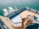 Beneteau-flyer-10-boat-test-drive-review-cockpit