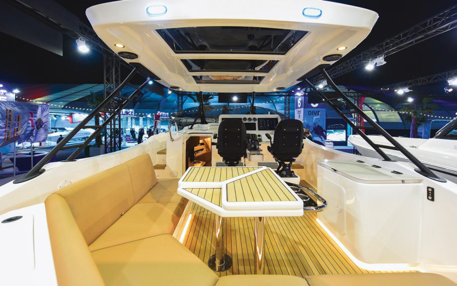 Gulf-Craft-Oryx-379-boat-test-drive-review-cockpit-credit-richard-langdon