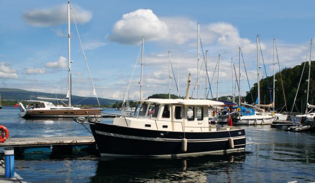 cruising-around-Britain-rhea-850-kinlockbevie-to-bangor-Tobermory-hero-credit-nigel-boutwood