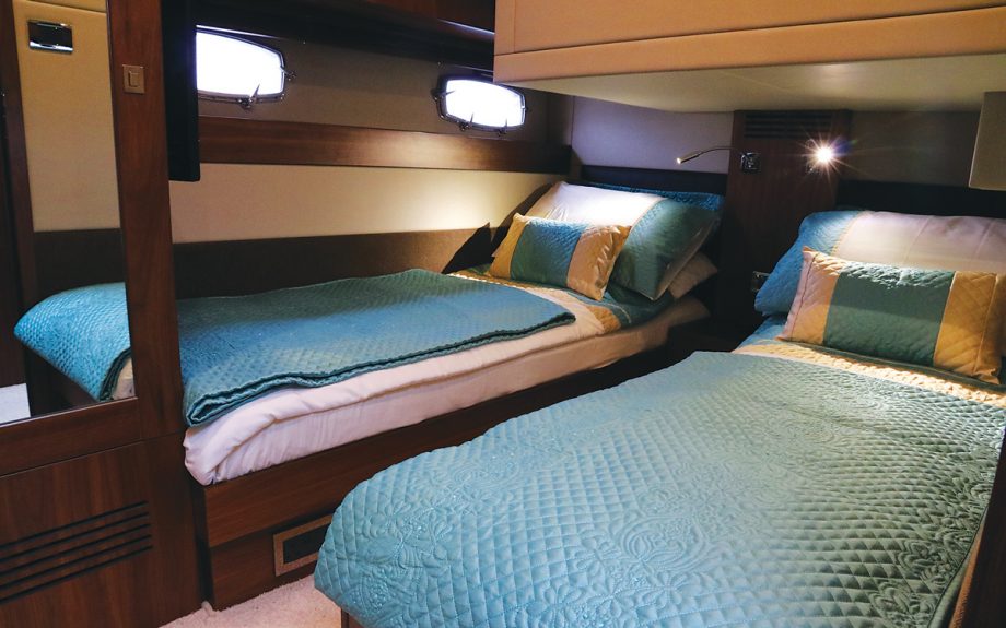 diy-flybridge-Fabritec-F44-guest-cabin-credit-hugo-andreae