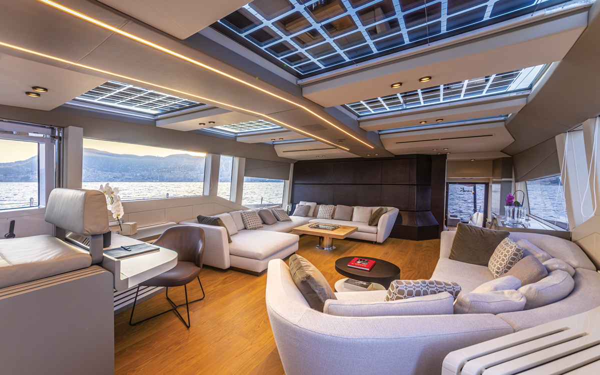 Extra-86-fast-yacht-review-saloon
