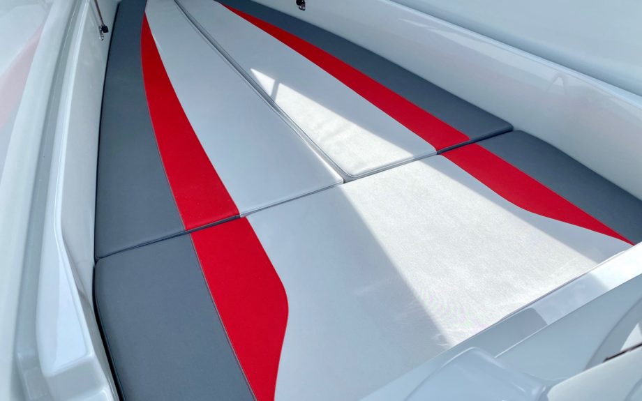 saxdor-scooter-200-sport-foredeck