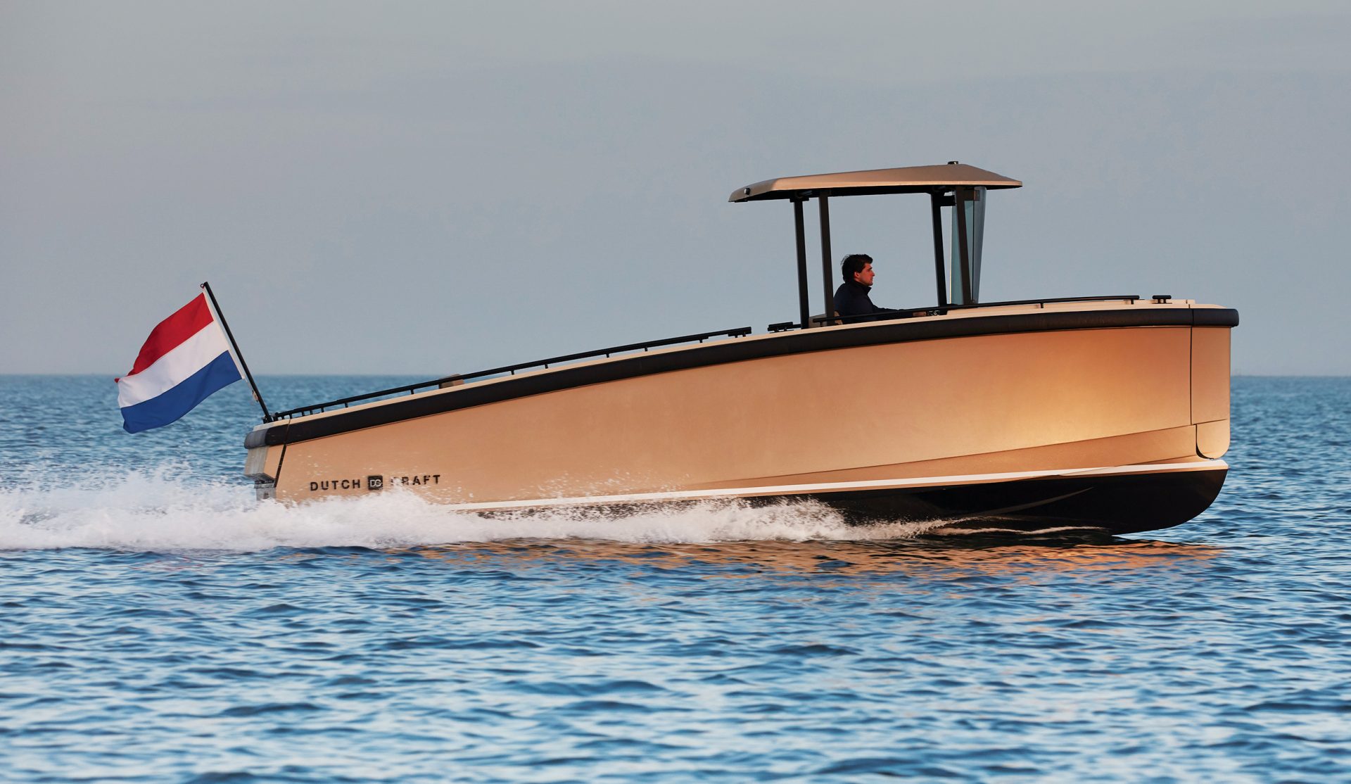 DutchCraft DC25 yacht tour This allelectric tender boasts a modular