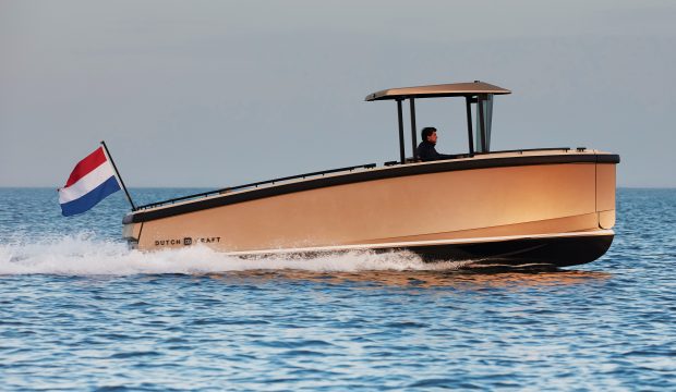 dutchcraft-25-electric-boat-video