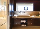 Sirena-88-yacht-review-VIP-en-suite-credit-Jeff-Brown