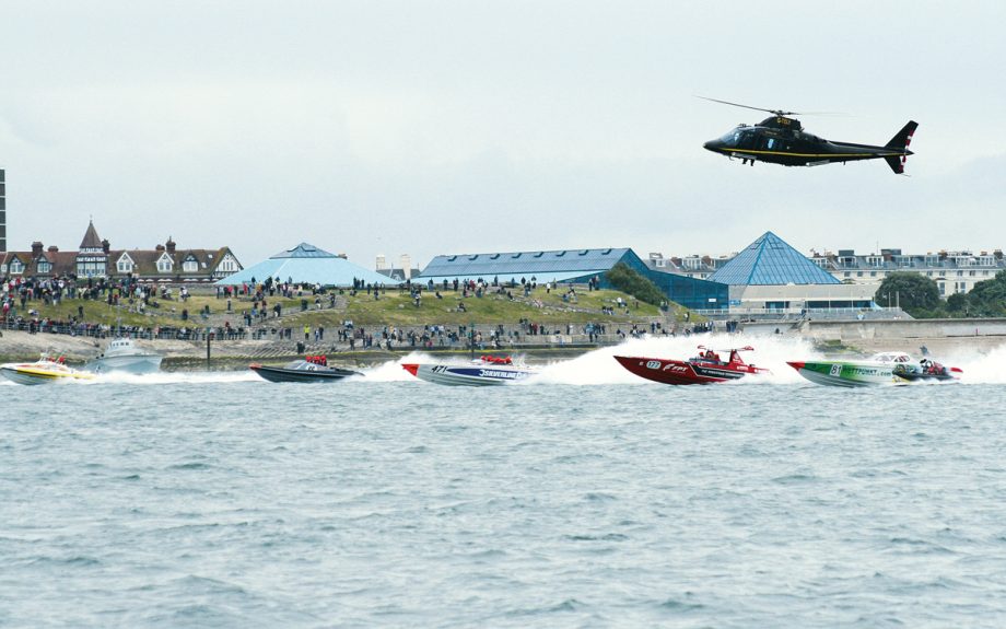 Top 10 powerboat racing icons that helped make boating what it is today