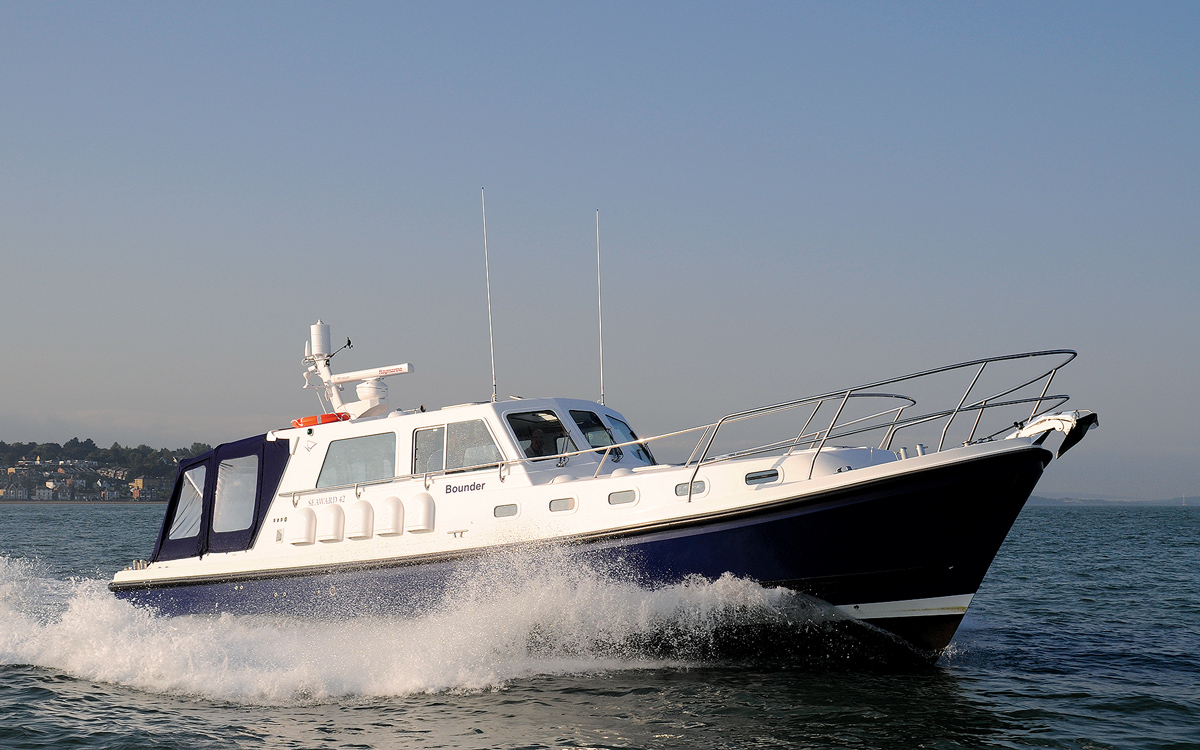 secondhand-boat-buyers-guide-offshore-boats-Seaward-42-exterior