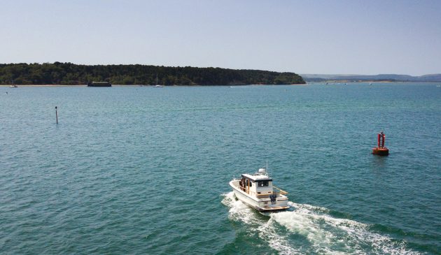 How to follow a route on a chartplotter