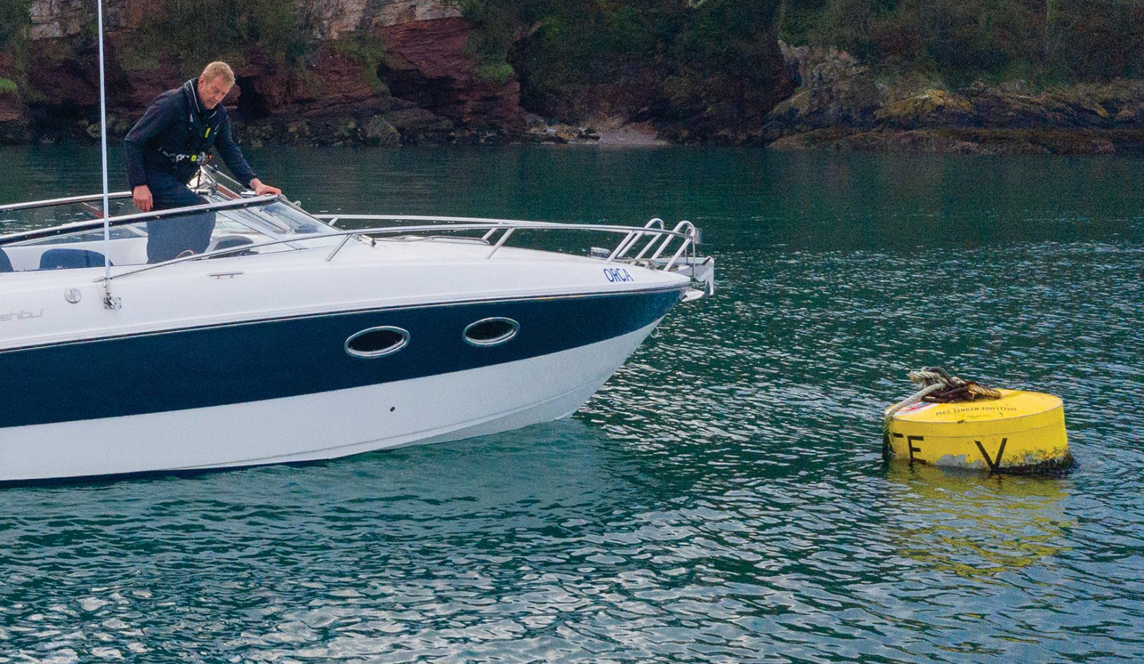 How to pick up a mooring buoy when boating singlehanded