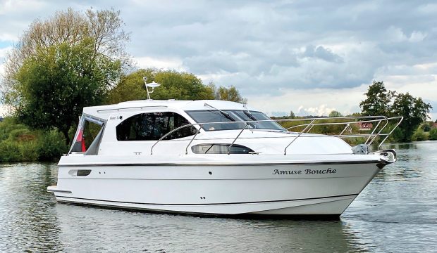 haines-32-used-boat-buyers-guide-video-credit-nick-burnham