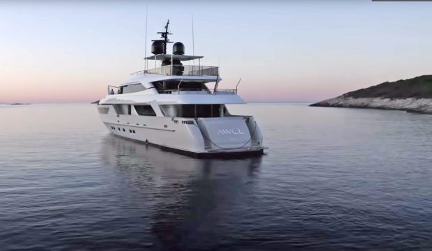 sanlorenzo-sd122-awol-yacht-tour-video-exterior