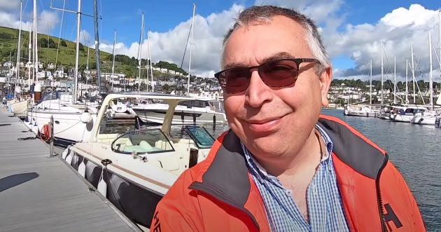 Chris Craft Launch 28GT yacht tour: Beautiful bowrider is a pure slice of Americana