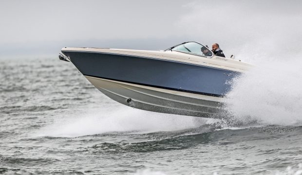 chris-craft-launch-28-gt-yacht-tour-video-credit-paul-wyeth