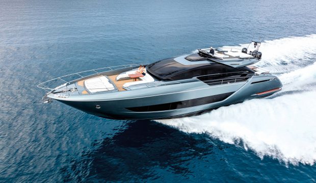 riva-88-folgore-new-yachts-exterior