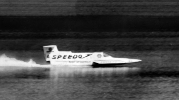 spirit-of-australia-worlds-fastest-boat