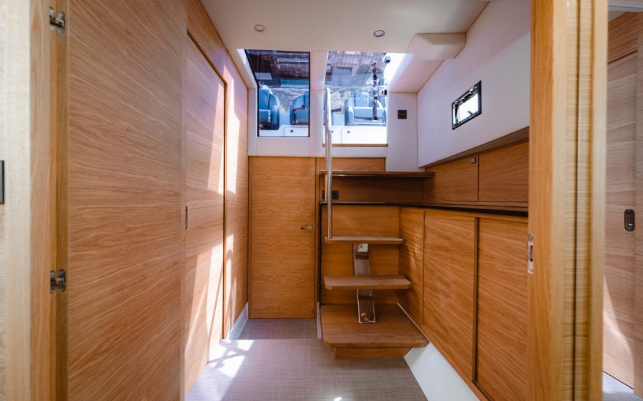 de-antonio-d50-open-companionway-first-look-new-boats