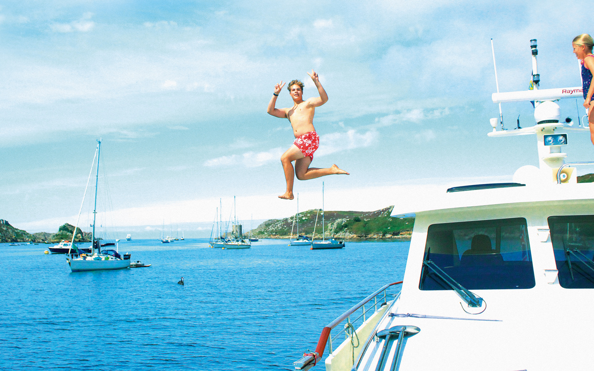 Isles Of Scilly Cruising Dutch Trawler Yacht Owner Shares His Adventure