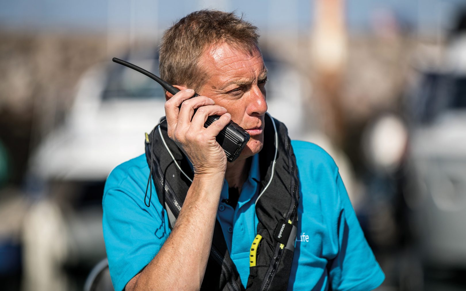 How to register and use your marine VHF radio