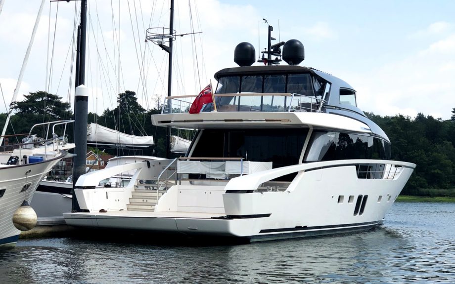 sanlorenzo-sx88-aft-view-southampton-boat-show-2021