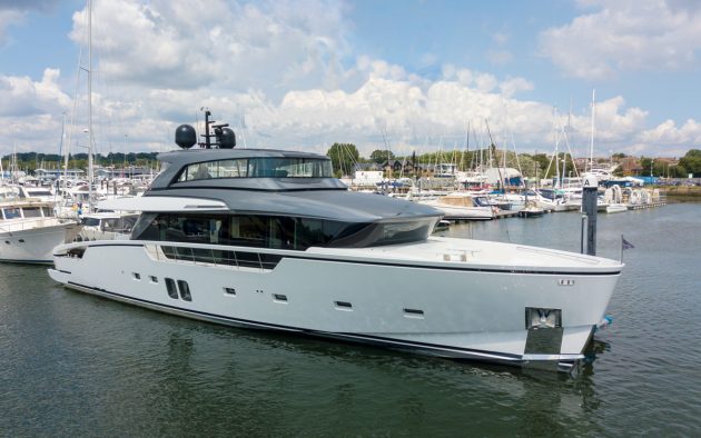 sanlorenzo-sx88-exterior-southampton-boat-show-2021