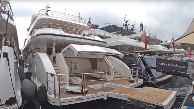 gulf-craft-majesty-140-aquaholic-yacht-tour-video