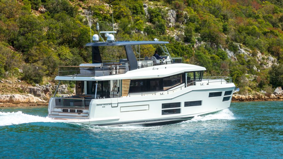 beneteau-grand-trawler-62-test-drive-review-side-view-running-shot