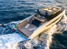 evo-v8-yacht-review-aft-running-shot