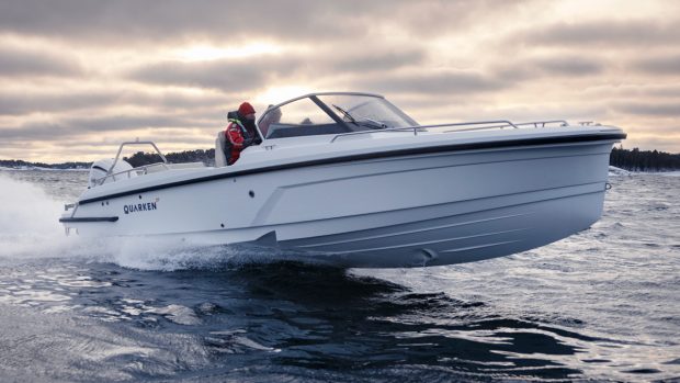 quarken-27-open-running-shot