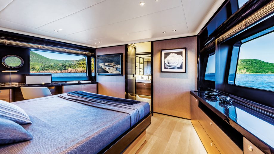 absolute-navetta-75-owners-cabin