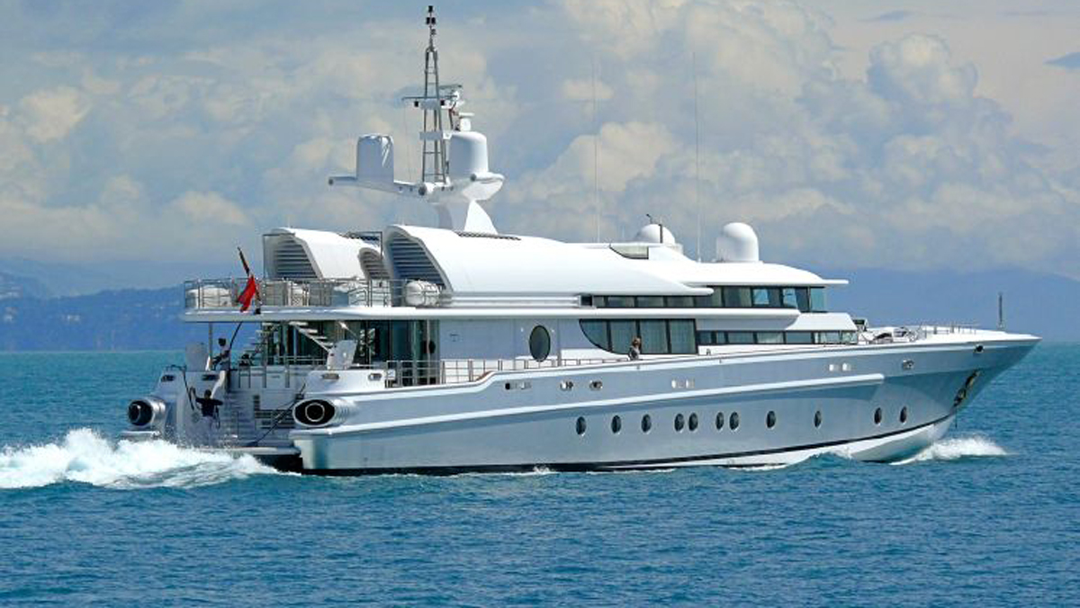 Oceanfast 164 superyacht tour: Inside an incredible