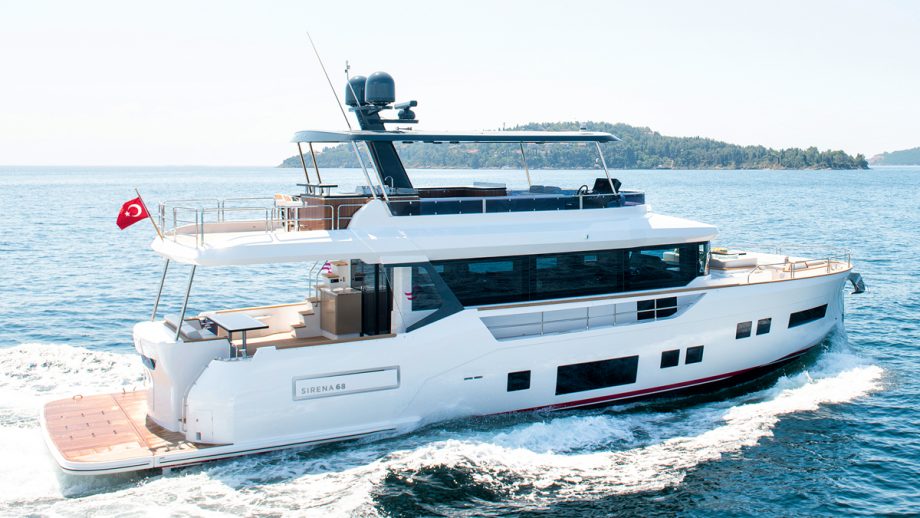 sirena-68-review-bathing-platform