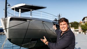 pershing-140-yacht-tour-video